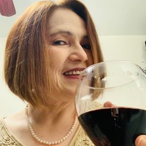 Meet your Posher, Lucia